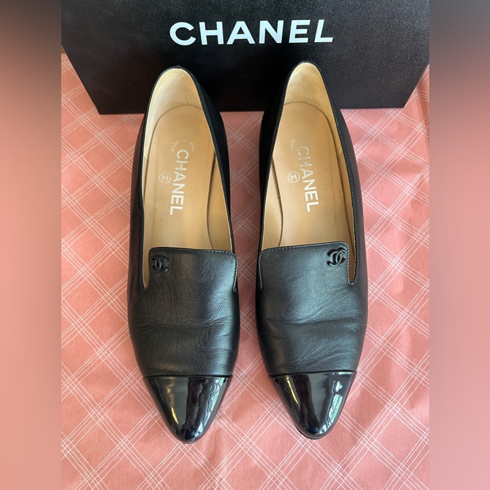 Black Leather Chanel Loafers Size 38.5